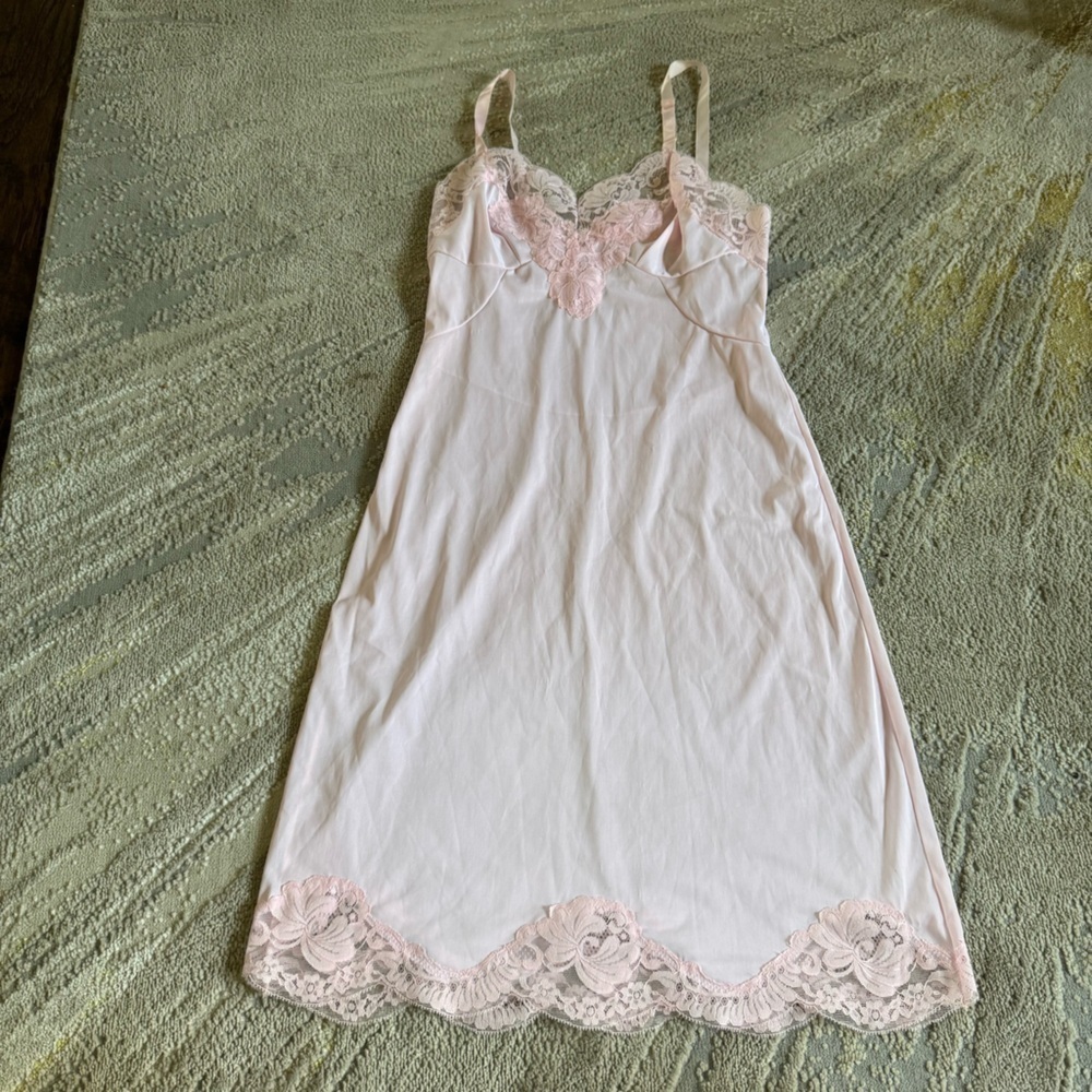 Vintage Sears Nylon pink Lacy Full Slip dress nightie nightgown pajama 32 small